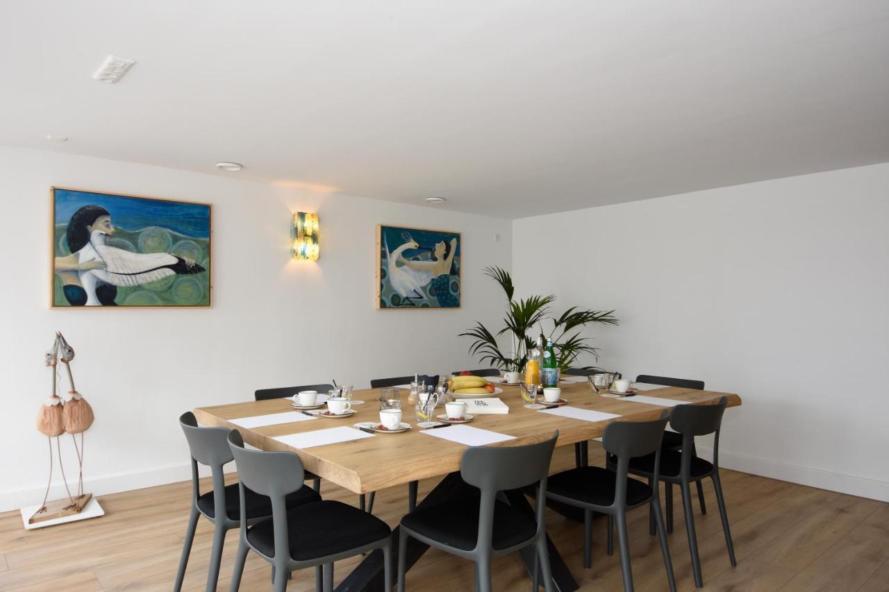 Fietshotel Zee Van Tijd Holwerd Ngoại thất bức ảnh